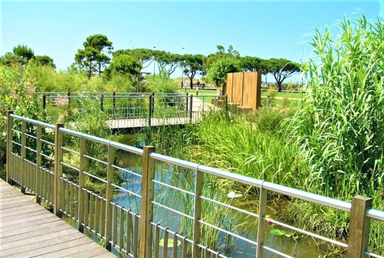 Appart. 500m Plages Des Sablettes Apartment